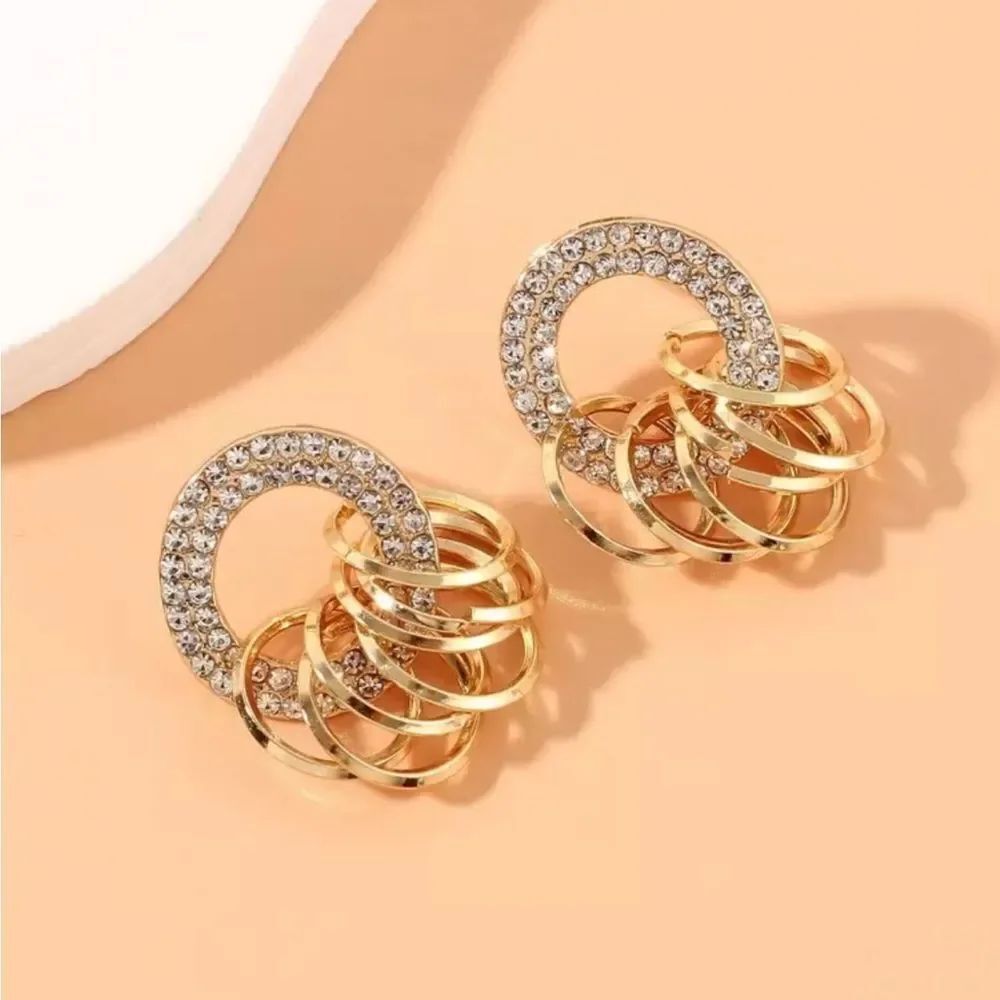 Elegant Gold Earrings A1112